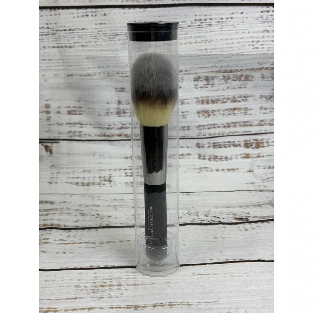 IT COSMETICS HEAVENLY LUXE WAND BALL POWDER BRUSH #8 (NIB/Sealed)